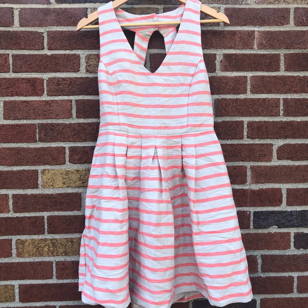 Banana Republic Womens Fit & Flare Dress A-Line Pleated Tan Coral Striped size 6